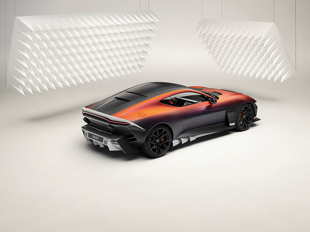 Aston Martin Valen